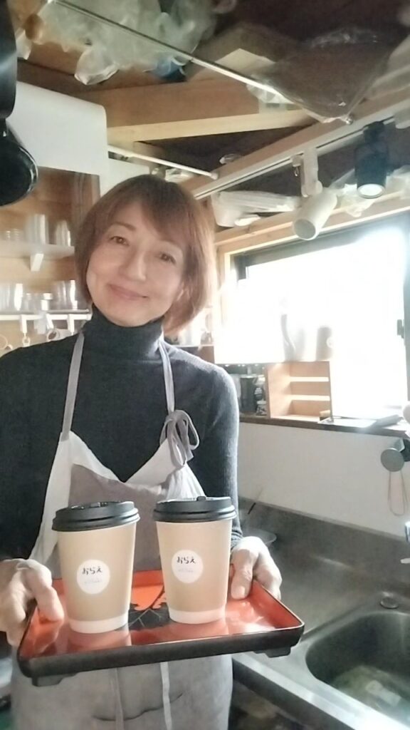 店主の作業風景1